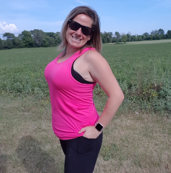 Meet your Posher, Jess - Picture 1 of 1